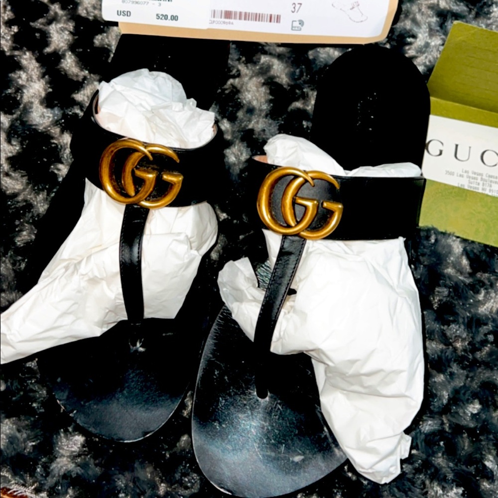 Authentic Gucci thong sandal